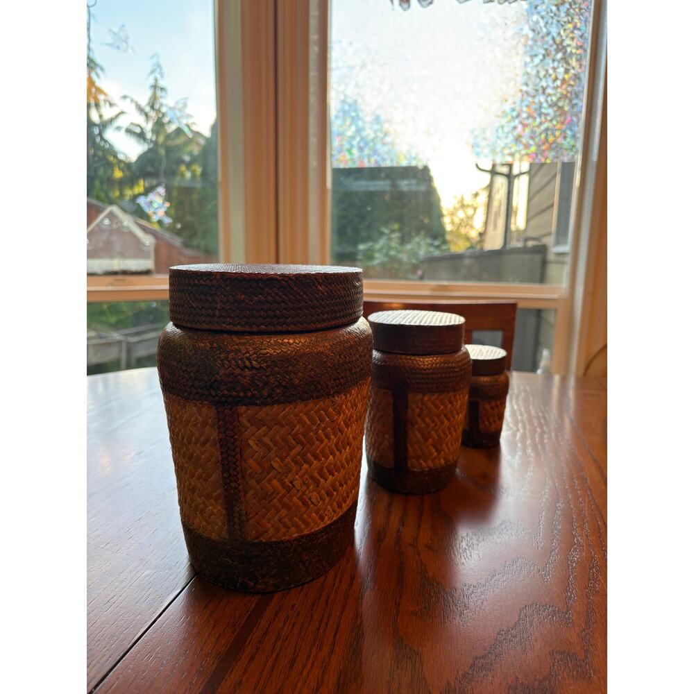 Three (3) Vintage Nesting Rice Boxes - Picture 3 of 7